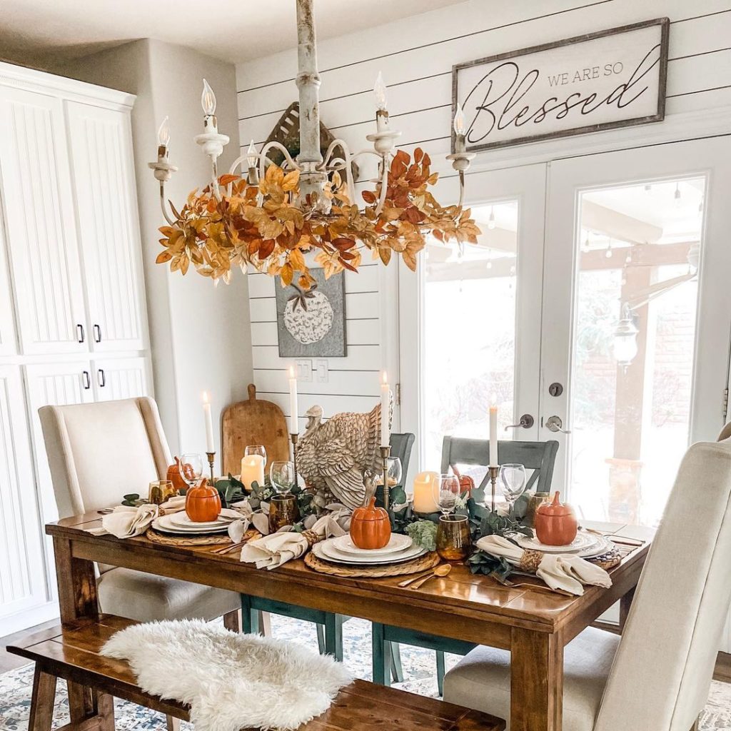 everything Hospitality - Accessorizing A Home Fit For Fall Entertaining